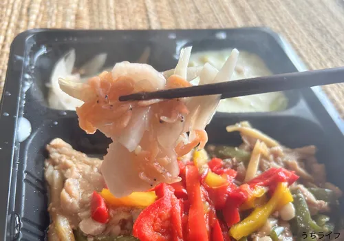 青椒肉絲 副菜