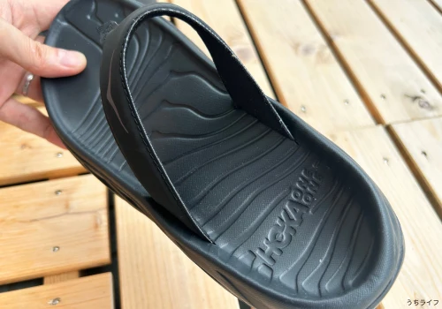 HOKA リカバリーサンダル